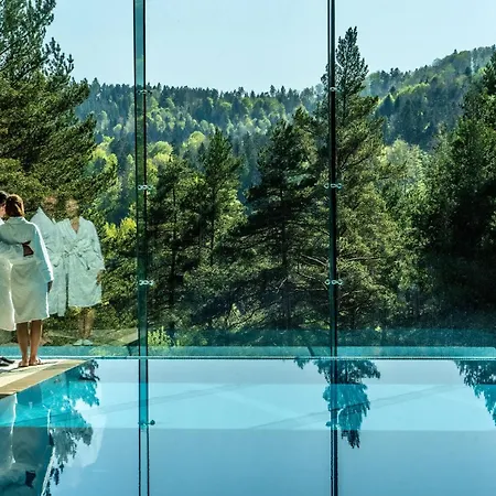 Dr Irena Eris Zdrój Hotel 4*