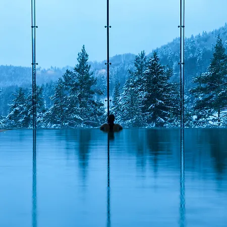 Dr Irena Eris Hotell 4*