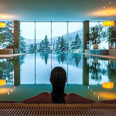 Hotel Dr Irena Eris Zdrój 4*