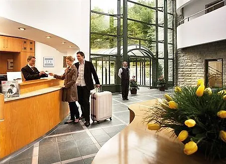 Hotel Dr Irena Eris Zdrój 4*