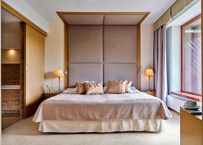 Hotel Dr Irena Eris Krynica Zdroj